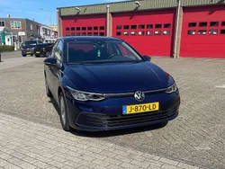 Blauw Gebruikt 2020 VW Golf VIII Life Hatchback | € 16.500 (Eerlijke prijs)