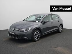 Grijs Gebruikt 2022 VW Golf VIII Style Hatchback | € 26.900 (Eerlijke prijs)