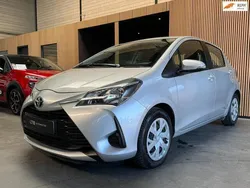 Grijs Gebruikt 2019 Toyota Yaris Active Hatchback | € 13.990 (Goede deal)