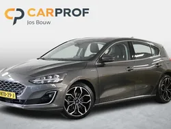 Grijs Gebruikt 2020 Ford Focus Vignale Hatchback | € 20.945 (Eerlijke prijs)