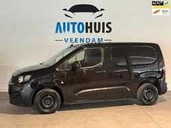 Zwart Gebruikt 2021 Peugeot Partner Premium MPV | € 12.750 (Duur)