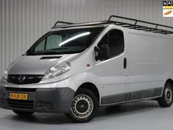 Grijs Gebruikt 2010 Opel Vivaro Van | € 4.499 (Eerlijke prijs)