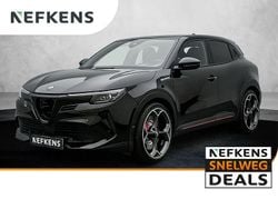 Zwart Nieuw 2025 Alfa Romeo Junior Veloce SUV | € 45.925 (Iets duurder)