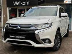 Wit Gebruikt 2017 Mitsubishi Outlander SUV | € 19.800 (Eerlijke prijs)