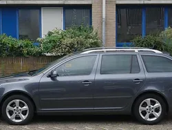 Grijs Gebruikt 2012 Skoda Octavia Business Line Stationwagen | € 3.950 (Goede deal)