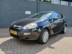Zwart Gebruikt 2011 Fiat Punto Evo Hatchback | € 2.999 (Eerlijke prijs)