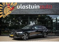 Zwart Gebruikt 2022 Volvo V60 Business Edition Stationwagen | € 32.950 (Duur)