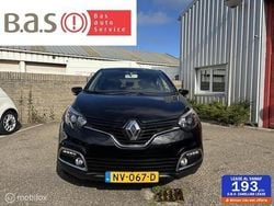 Zwart Gebruikt 2017 Renault Captur LIMITED SUV | € 11.750 (Eerlijke prijs)