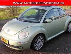 Groen (metallic) Gebruikt 2006 VW Beetle Highline Hatchback | € 2.950 (Goede deal)