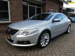 Grijs, metallic lak Gebruikt 2009 VW CC Sedan | € 6.950 (Iets duurder)