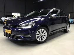 Blauw Gebruikt 2018 VW Golf VII Comfortline Hatchback | € 14.499 (Eerlijke prijs)