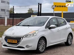 Wit Gebruikt 2013 Peugeot 208 Hatchback | € 3.250 (Goede deal)