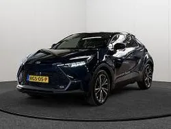 Blauw Gebruikt 2025 Toyota C-HR Executive SUV | € 45.900 (Iets duurder)
