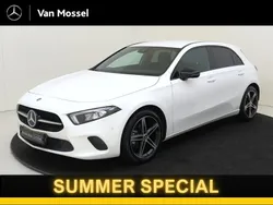 Wit Gebruikt 2019 Mercedes A180 Luxury Hatchback | € 26.945 (Eerlijke prijs)