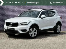 Wit Gebruikt 2020 Volvo XC40 Momentum SUV | € 25.899 (Eerlijke prijs)