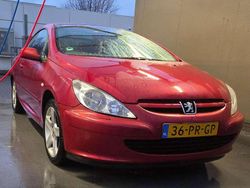 Rood Gebruikt 2005 Peugeot 307 CC Cabriolet | € 2.350 (Eerlijke prijs)