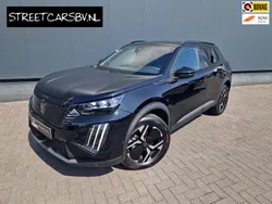 Zwart Gebruikt 2024 Peugeot 2008 GT-line SUV | € 25.950 (Goede deal)