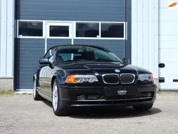 Zwart, metallic lak Gebruikt 2000 BMW 330 Cabriolet Executive Cabriolet | € 11.195 (Eerlijke prijs)
