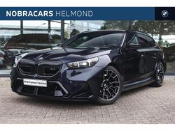 M carbonschwarz (donker zwart metallic) Gebruikt 2025 BMW M5 Comfort Edition Stationwagen | € 149.950
