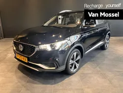 Zwart Gebruikt 2020 MG ZS Luxury Sedan | € 15.495 (Eerlijke prijs)
