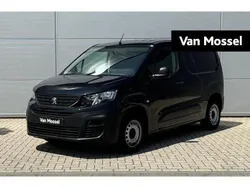 Zwart Gebruikt 2023 Peugeot Partner S MPV | € 14.440 (Iets duurder)