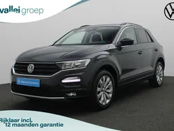 Grijs Gebruikt 2019 VW T-Roc Style SUV | € 21.950 (Eerlijke prijs)