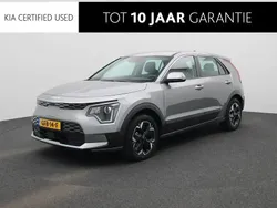 Grijs, metallic lak Gebruikt 2024 Kia e-Niro Light SUV | € 30.940 (Super prijs)