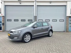 Grijs Gebruikt 2012 VW Polo Comfortline Hatchback | € 5.950 (Eerlijke prijs)