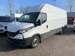 Wit Gebruikt 2024 Iveco Daily Van | € 14.950