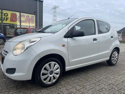 Wit (metallic) Gebruikt 2011 Suzuki Alto Comfort+ Hatchback | € 1.999 (Goede deal)