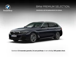 Zwart Gebruikt 2023 BMW 530e M Sport Stationwagen | € 47.900 (Eerlijke prijs)
