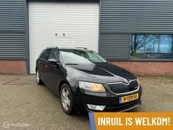 Zwart Gebruikt 2014 Skoda Octavia Business Line Stationwagen | € 6.245 (Eerlijke prijs)
