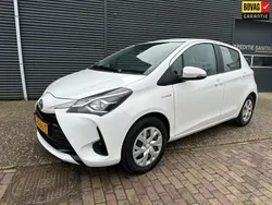 Wit Gebruikt 2018 Toyota Yaris Hatchback | € 15.950 (Eerlijke prijs)