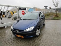 Blauw Gebruikt 2007 Peugeot 206 Hatchback | € 700 (Goede deal)