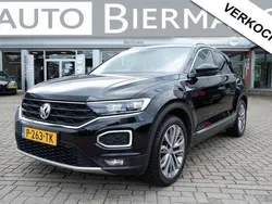 Zwart Gebruikt 2018 VW T-Roc SUV | € 23.450 (Super prijs)