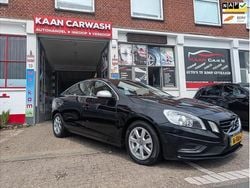 Zwart Gebruikt 2012 Volvo S60 R-Design Sedan | € 6.995 (Goede deal)