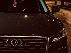 Grijs Gebruikt 2019 Audi Q2 SUV | € 26.000 (Iets duurder)