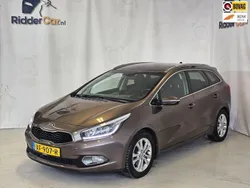 Bruin Gebruikt 2013 Kia Ceed Premium Stationwagen | € 9.799 (Eerlijke prijs)