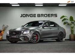 Grijs Gebruikt 2017 Mercedes S63 AMG Premium Plus Sedan | € 66.950 (Eerlijke prijs)