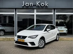 Wit Gebruikt 2022 Seat Ibiza Business Hatchback | € 15.900 (Eerlijke prijs)