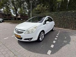 Wit Gebruikt 2008 Opel Corsa Cosmo Hatchback | € 3.295 (Eerlijke prijs)