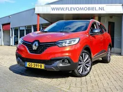 Rood Gebruikt 2015 Renault Kadjar Bose Edition SUV | € 11.750 (Eerlijke prijs)