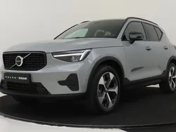 Grijs Gebruikt 2025 Volvo XC40 Plus SUV | € 47.890 (Eerlijke prijs)