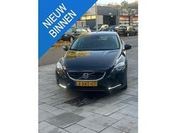 Zwart Gebruikt 2014 Volvo V40 Business Edition Hatchback | € 9.995 (Iets duurder)
