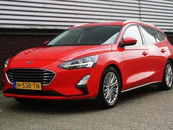 Rood Gebruikt 2020 Ford Focus Titanium Stationwagen | € 15.450 (Eerlijke prijs)