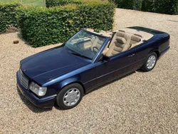 Blauw Gebruikt 1995 Mercedes E320 Cabriolet | € 24.950
