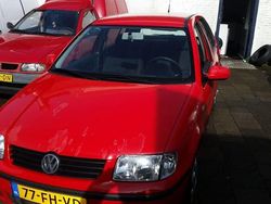 Rood Gebruikt 2000 VW Polo Trendline Hatchback | € 950