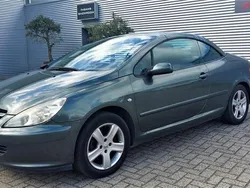 Groen Gebruikt 2006 Peugeot 307 CC Cabriolet | € 2.500 (Iets duurder)