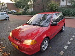 Rood Gebruikt 1997 Subaru Justy Hatchback | € 2.650