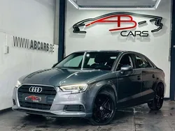 Grijs Gebruikt 2017 Audi A3 Sport Sedan | € 16.990 (Eerlijke prijs)